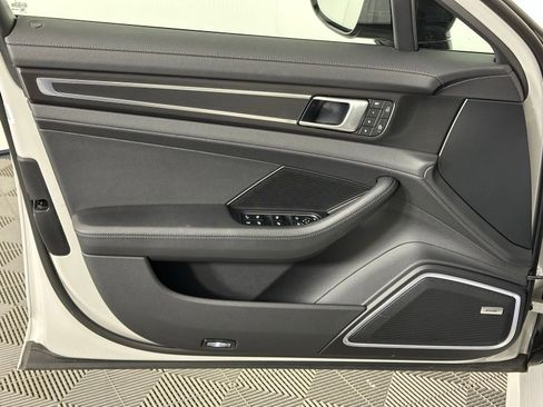 Used 2023 Porsche Panamera 4 Platinum Edition w/ Smoking Package image 42