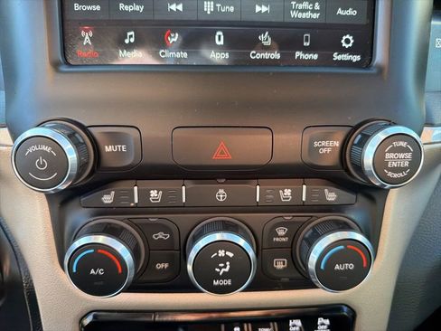 Used 2020 RAM 1500 Laramie image 40