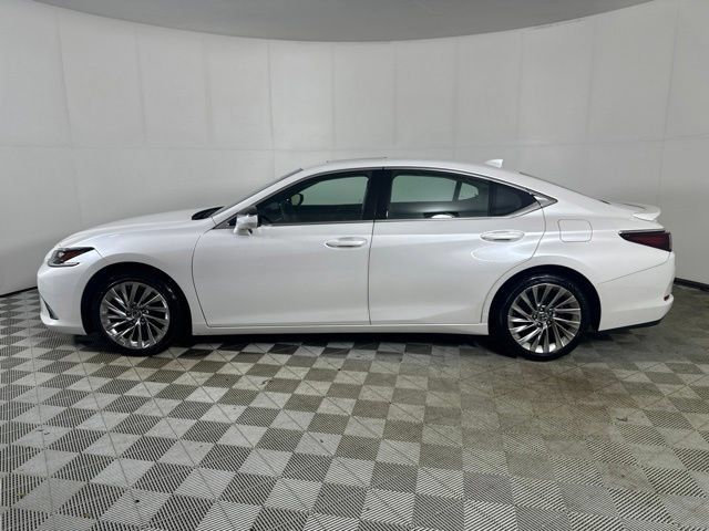 Used 2023 Lexus ES 350 Ultra Luxury w/ Accessory Package (Z2) FWD image 5