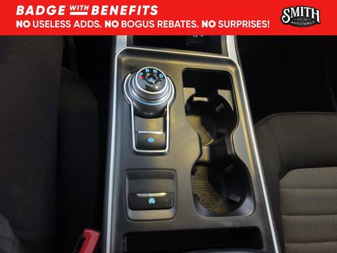 Used 2023 Ford Edge SE w/ Black Appearance Package image 15