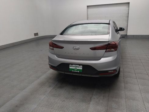 Used 2020 Hyundai Elantra SE image 7