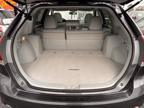 Used 2013 Toyota Venza XLE image 32