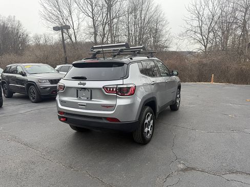 Used 2022 Jeep Compass Trailhawk w/ Trailhawk Convenience Group image 6