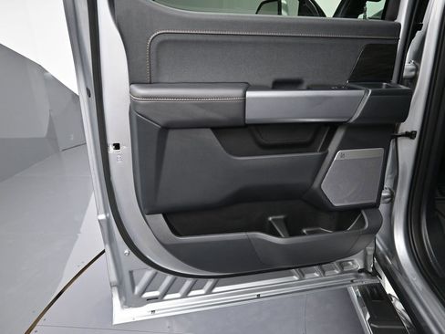 Used 2025 Ford F150 Lariat w/ Equipment Group 502A High image 25