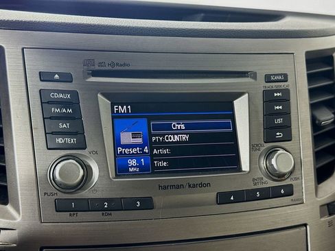 Used 2013 Subaru Outback 2.5i Limited w/ Moonroof Pkg image 16