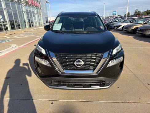 Used 2023 Nissan Rogue SL FWD image 8