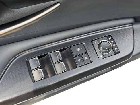 Used 2021 Lexus ES 250 w/ Premium Package AWD/4WD image 25