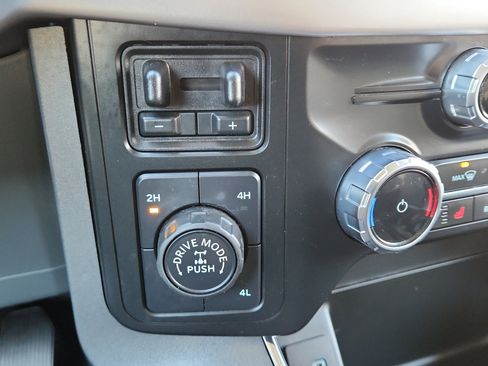 Used 2023 Ford F150 XLT w/ Equipment Group 302A High image 27