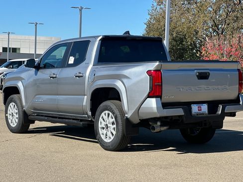 New 2025 Toyota Tacoma SR5 image 6