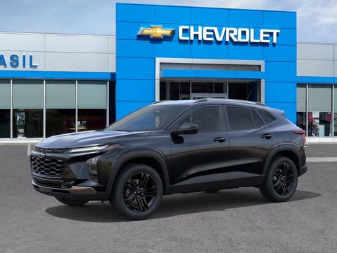 New 2025 Chevrolet Trax ACTIV w/ Driver Confidence Package image 2