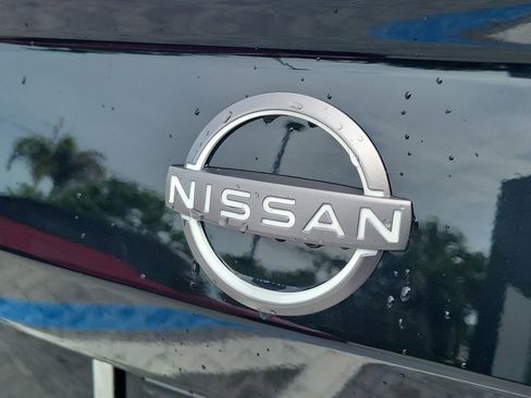 Used 2025 Nissan Altima 2.5 SV w/ SV Premium Package FWD image 9