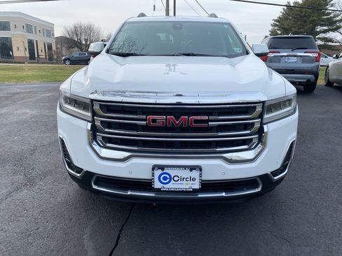 Used 2021 GMC Acadia SLT w/ LPO, Floor Liner Package image 3