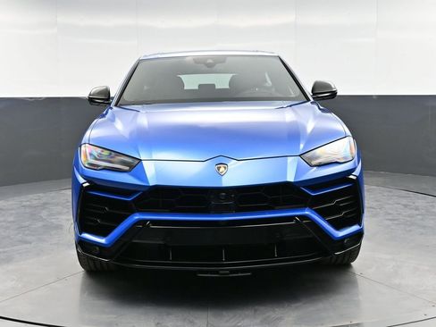 Used 2022 Lamborghini Urus AWD/4WD image 11