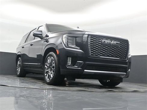 Used 2023 GMC Yukon Denali Ultimate image 47
