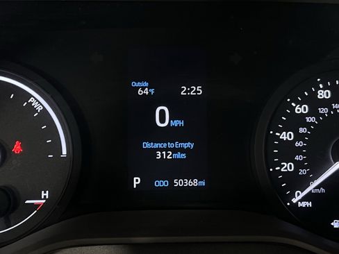 Used 2024 Toyota Sienna XLE image 17