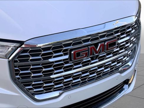 Used 2022 GMC Terrain Denali w/ Denali Premium Package AWD/4WD image 29