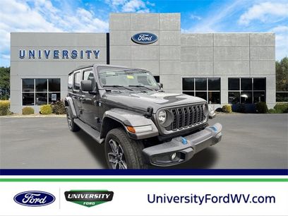 Used 2024 Jeep Wrangler Unlimited w/ Convenience Group