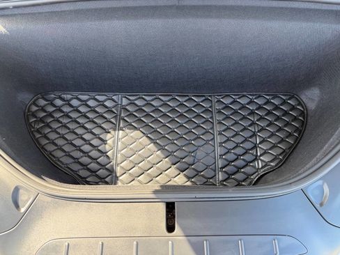 Used 2018 Tesla Model X 100D AWD/4WD image 17