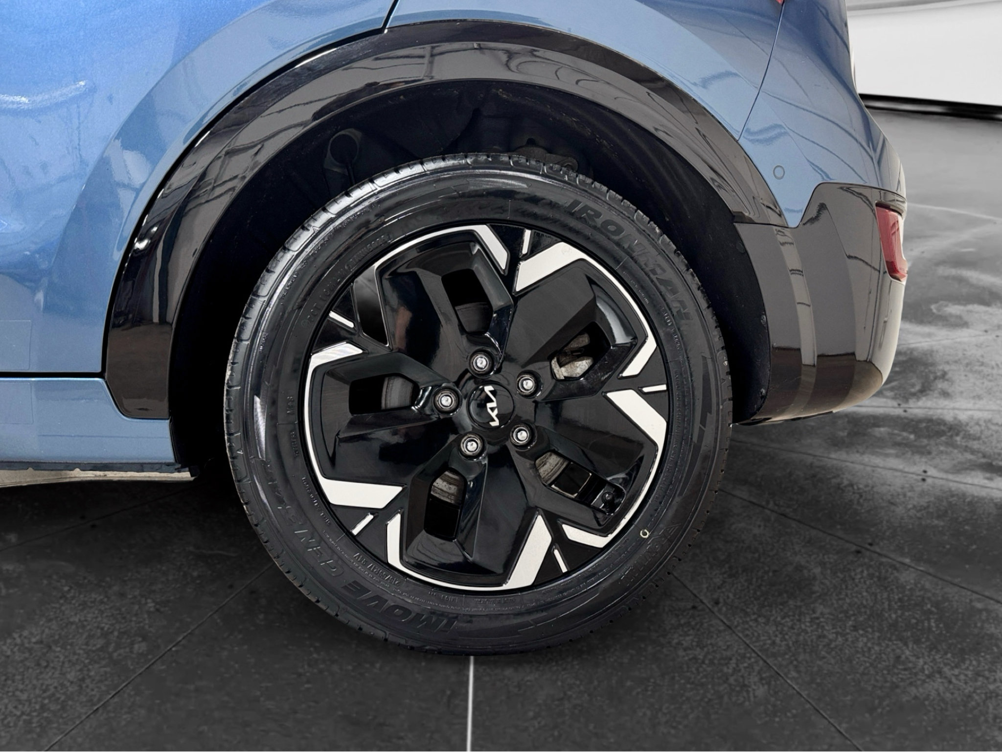 Used 2024 Kia Niro Wave w/ Wave Preserve Package FWD image 33