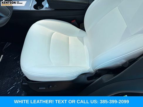 Used 2024 Tesla Model Y Long Range AWD/4WD image 27