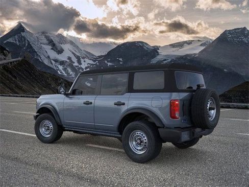 New 2025 Ford Bronco 4-Door image 4