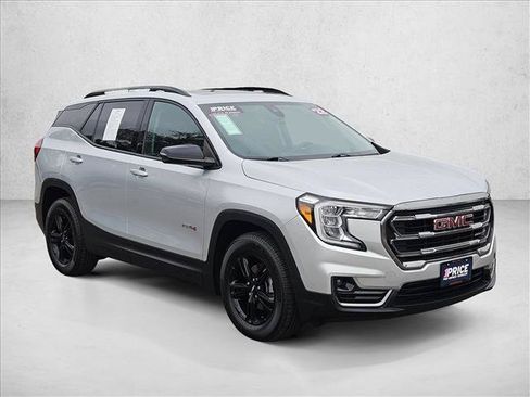 Used 2022 GMC Terrain AT4 w/ Infotainment Package II AWD/4WD image 5