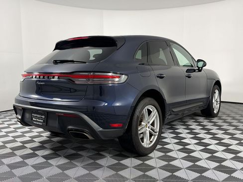 Certified 2023 Porsche Macan AWD/4WD image 9
