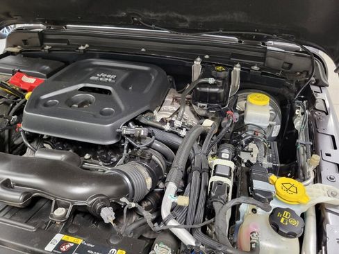 Used 2021 Jeep Wrangler Unlimited Sport AWD/4WD image 74