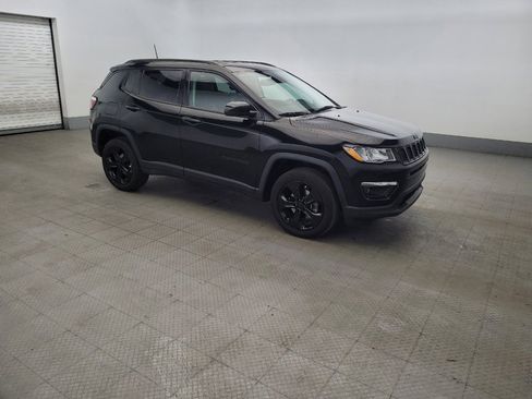 Used 2018 Jeep Compass Latitude w/ Popular Equipment Group AWD/4WD image 11