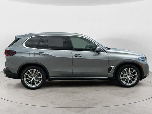 New 2026 BMW X5 xDrive50e w/ Executive Package AWD/4WD image 8