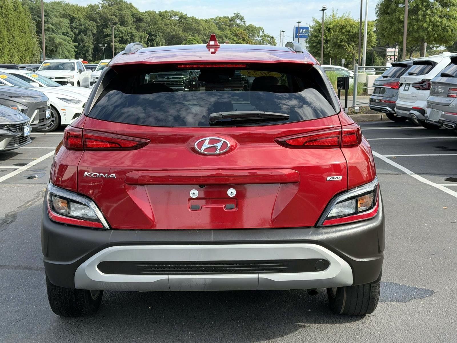 Used 2023 Hyundai Kona SEL w/ Cargo Package AWD/4WD image 6