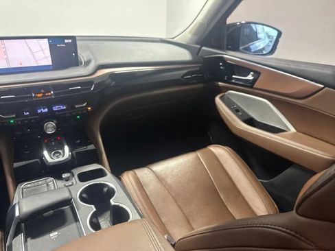 Used 2022 Acura MDX FWD w/ Technology Package image 21