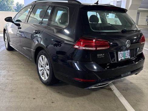 Used 2018 Volkswagen Golf S AWD/4WD image 5