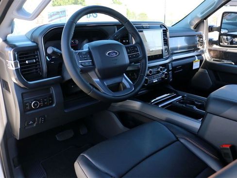 New 2026 Ford F250 Lariat w/ Black Appearance Package image 19