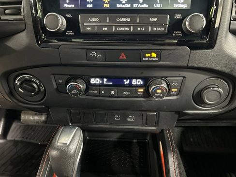 Used 2024 Nissan Frontier PRO-4X w/ Off-Road Protection Package AWD/4WD image 18