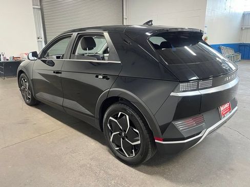 Used 2024 Hyundai Ioniq 5 SEL RWD image 5