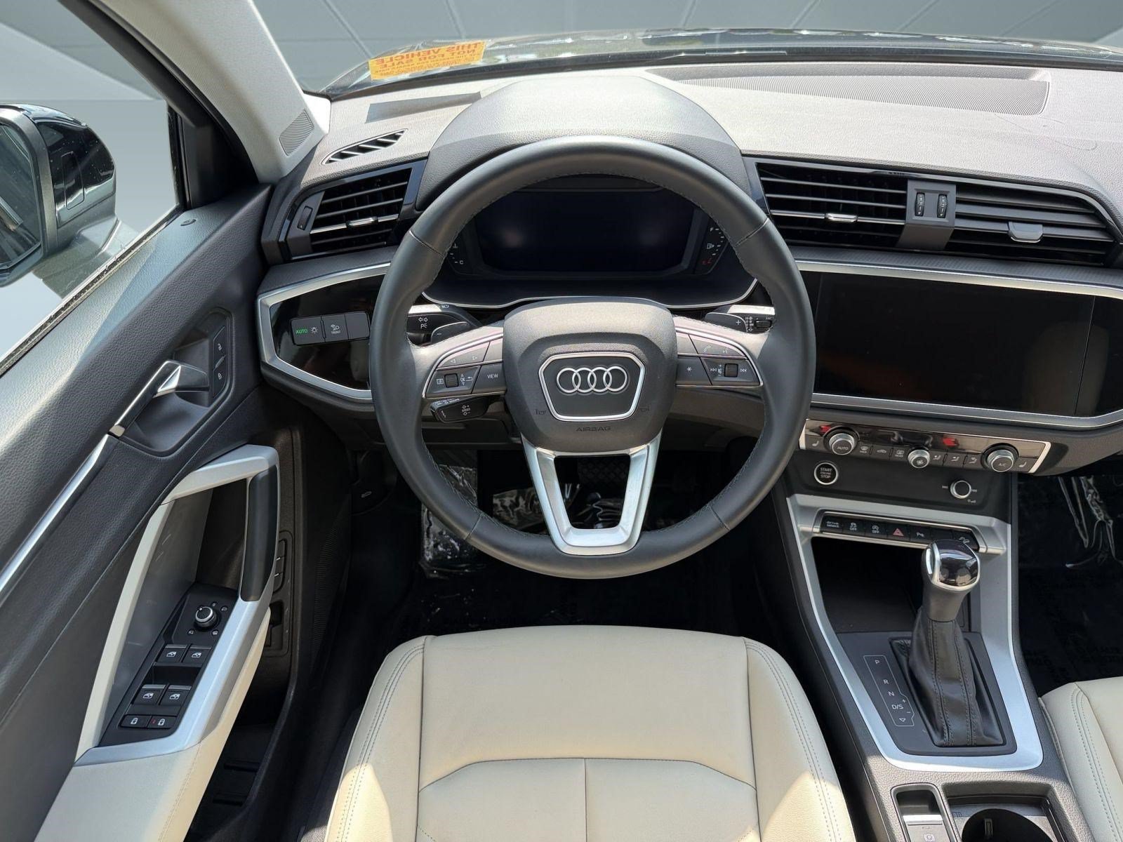 Used 2023 Audi Q3 2.0T Premium w/ Convenience Package AWD/4WD image 28
