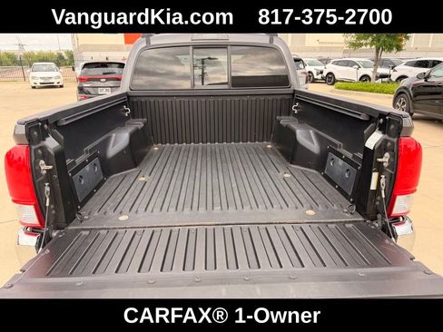 Used 2017 Toyota Tacoma SR5 w/ Tow Package image 28