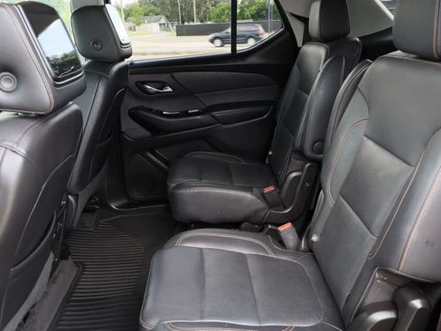Used 2020 Chevrolet Traverse Premier FWD image 27