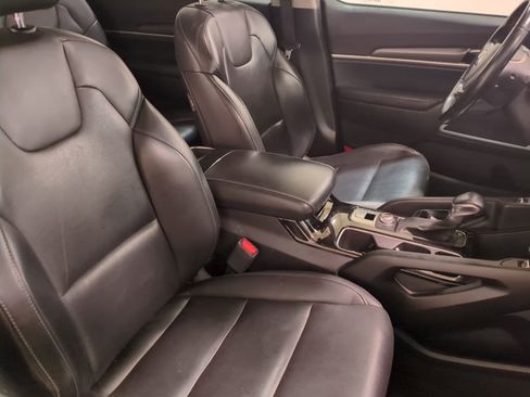 Used 2020 Kia Telluride S image 11