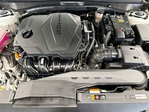 Used 2025 Hyundai Sonata SEL FWD image 33