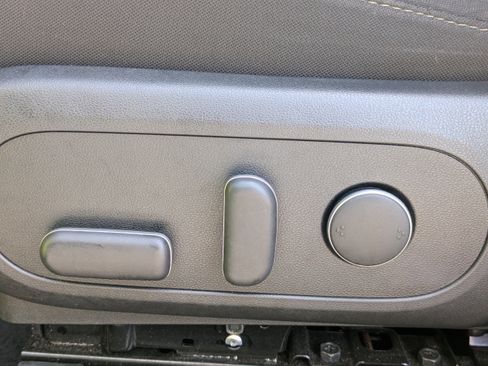 Used 2025 Hyundai Kona SEL AWD/4WD image 24