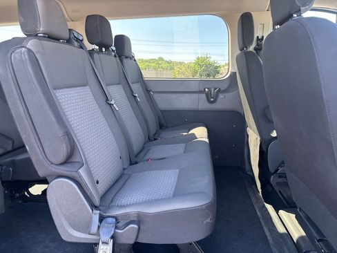 Used 2024 Ford Transit 350 XLT RWD image 11