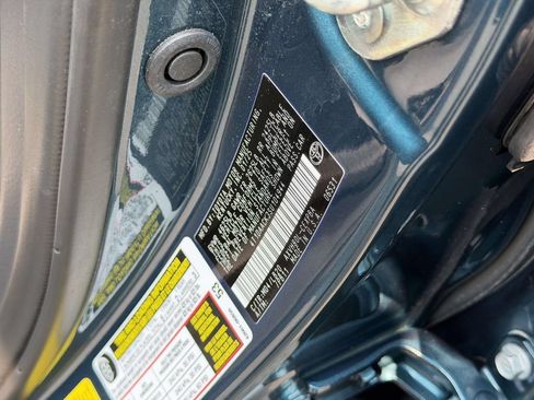 Used 2025 Toyota Camry XSE FWD image 26