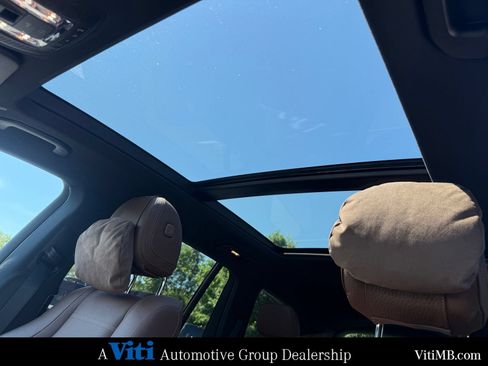 Certified 2025 Mercedes-Benz GLS 450 4MATIC w/ Pinnacle Trim Package image 19