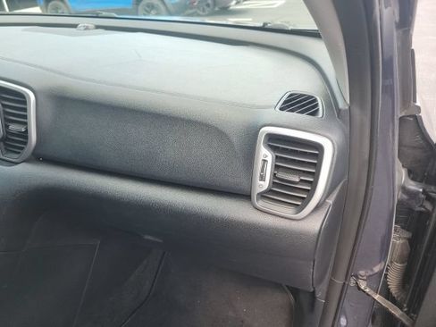 Used 2017 Kia Sportage EX FWD image 7