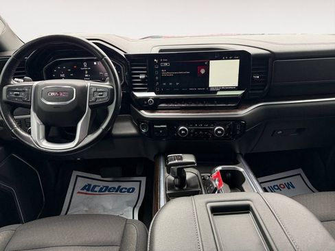 Certified 2022 GMC Sierra 1500 Elevation w/ X31 Off-Road Package AWD/4WD image 10
