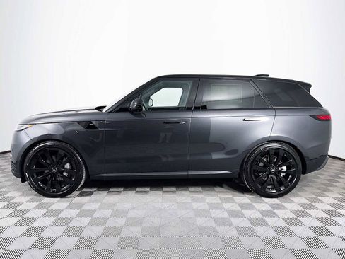 New 2025 Land Rover Range Rover Sport SE image 8