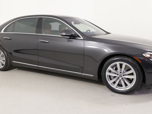 Used 2022 Mercedes-Benz S 500 4MATIC image 11