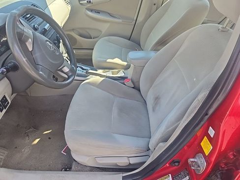 Used 2010 Toyota Corolla LE image 2